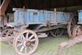 Boerenwagen met vast zijbord in het Karrenmuseum Essen